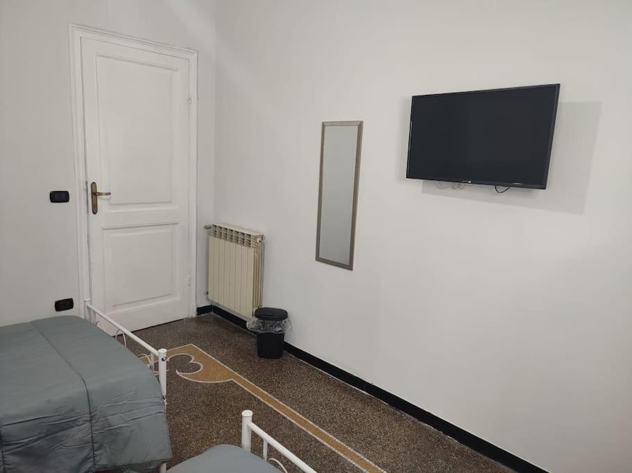 Benny Appartamento 3 Camere Da Letto Ad Uso Esclusivo Genova Aeroporto Exterior foto
